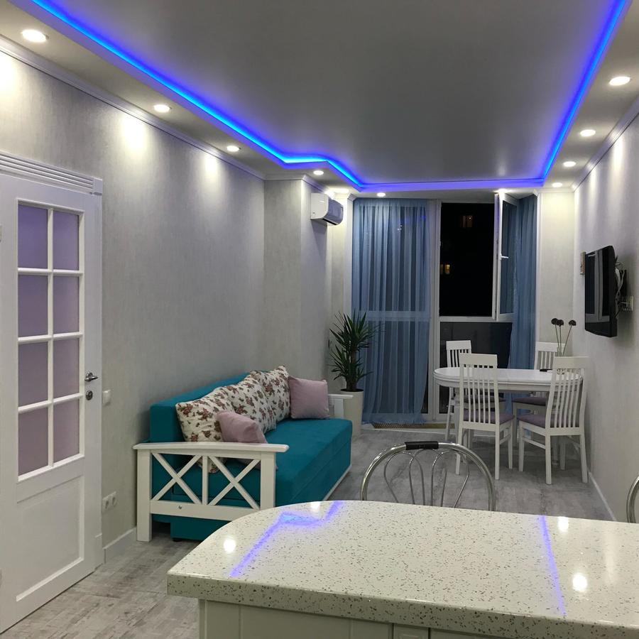 Luxe Apartment On Drahomanova 키예프 외부 사진