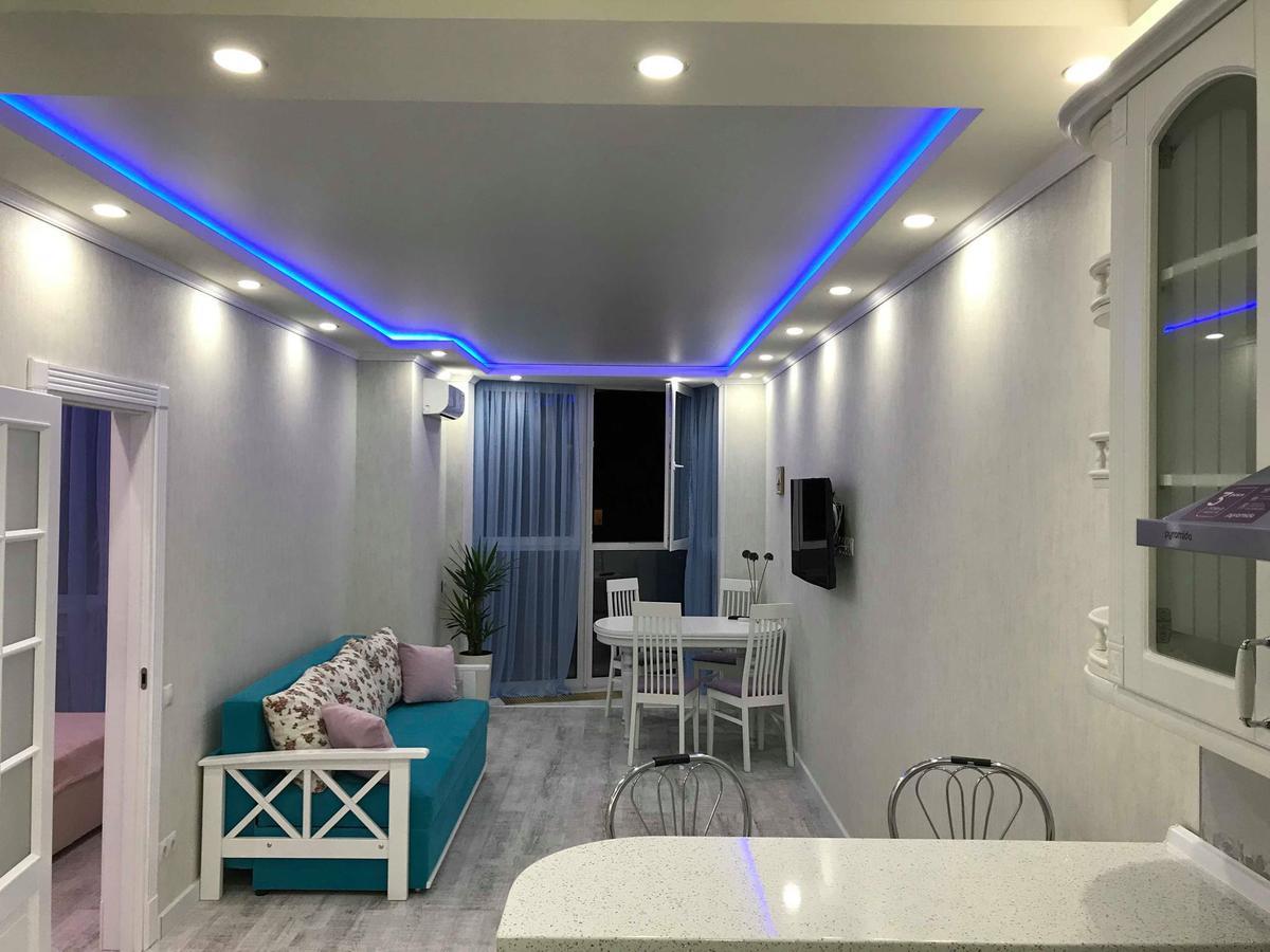 Luxe Apartment On Drahomanova 키예프 외부 사진